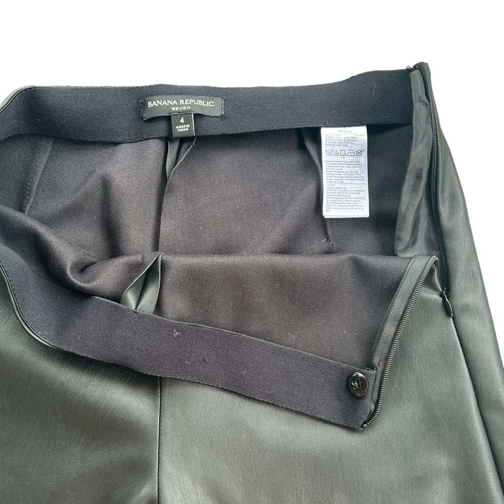 Banana Republic | High Rise Vegan Leather Pant | 4 - Picture 12 of 12